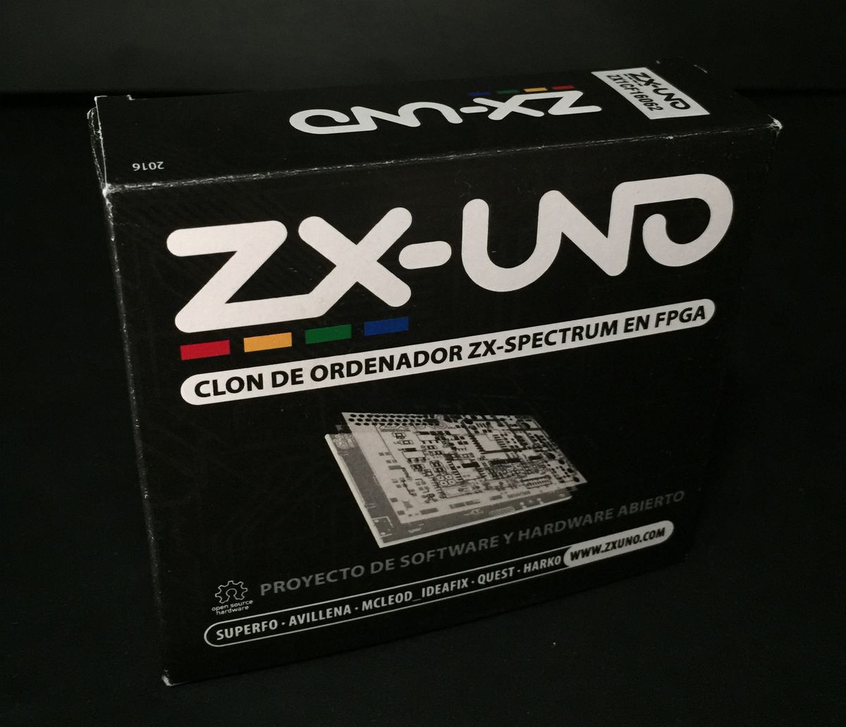 Caja del ZX-UNO